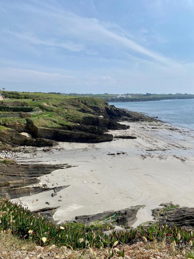 Pied à terre pour des vacances au bord de la mer Le Conquet Extérieur photo