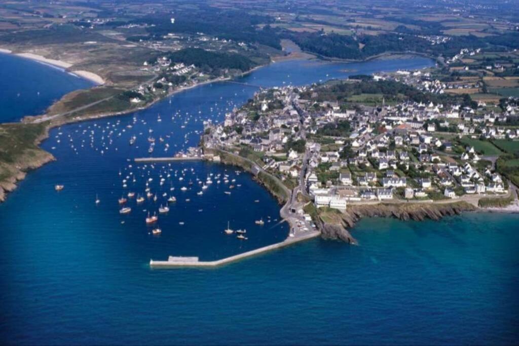 Pied à terre pour des vacances au bord de la mer Le Conquet Extérieur photo